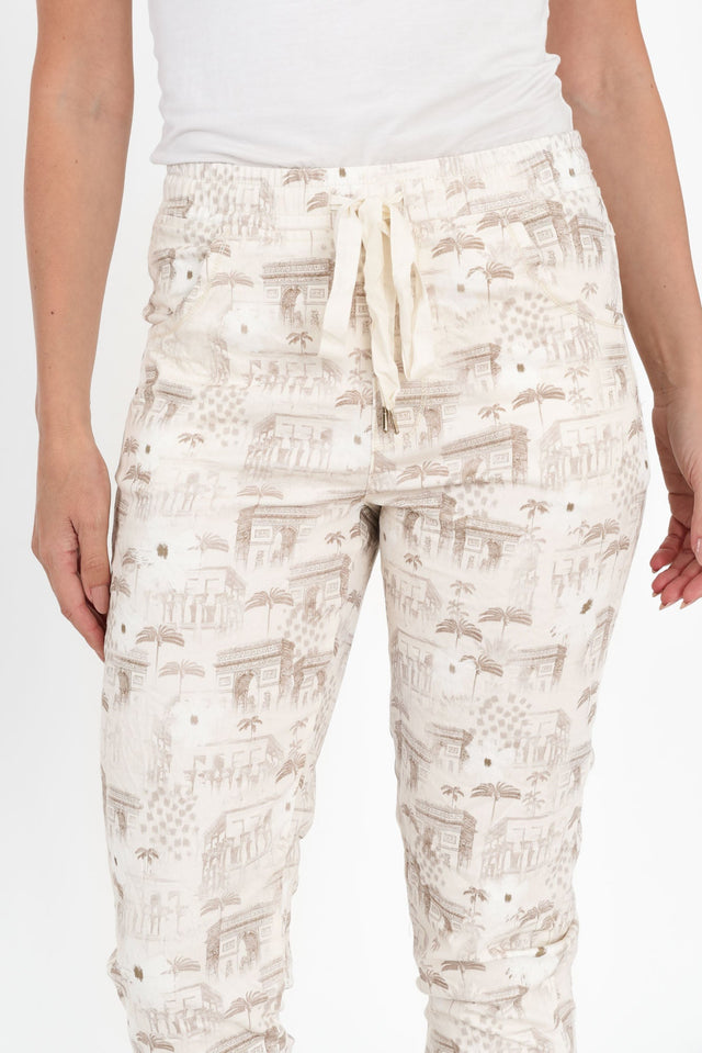 alt text|model:MJ image 6