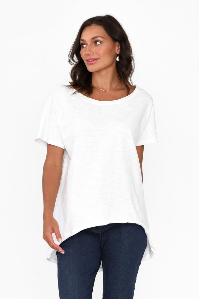 Cindi White Cotton Blend Tee neckline_Round