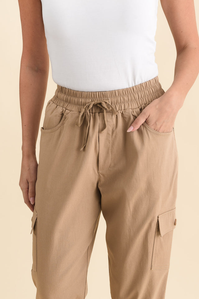 Cindy Beige Denim Cargo Pants,Brunette model,alt text|model:MJ image 5