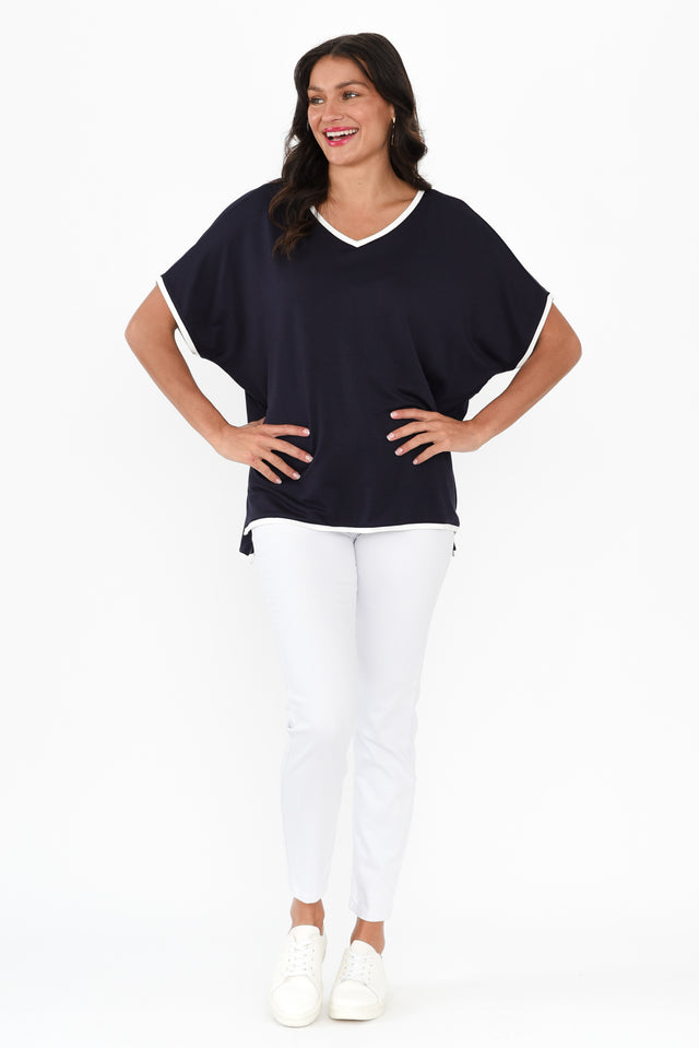 alt text|model:Brontie image 6