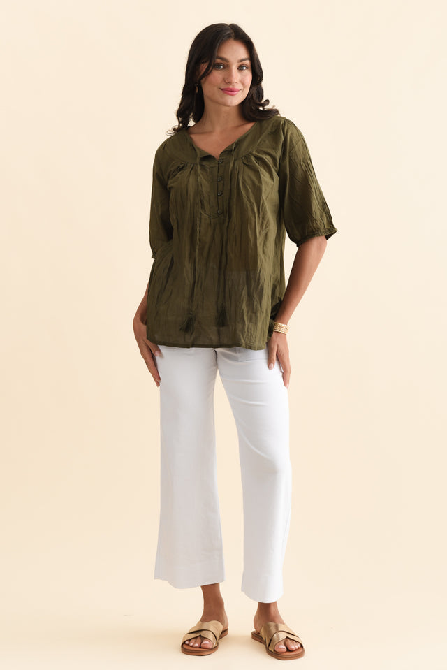 Claris Khaki Crinkle Cotton Top,Brunette model,alt text|model:Brontie image 7