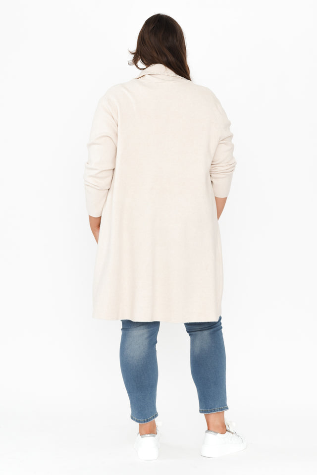 alt text|model:Gabby image 10