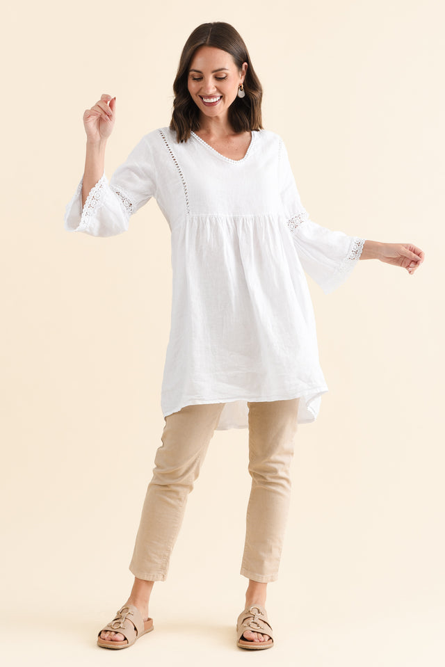 alt text|model:MJ image 7