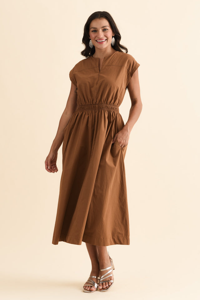 alt text|model:Brontie image 7