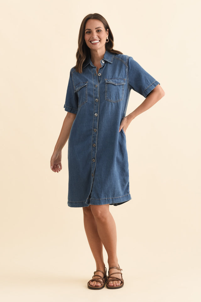 alt text|model:MJ image 3