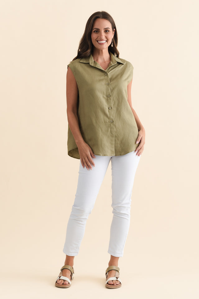 alt text|model:MJ image 6