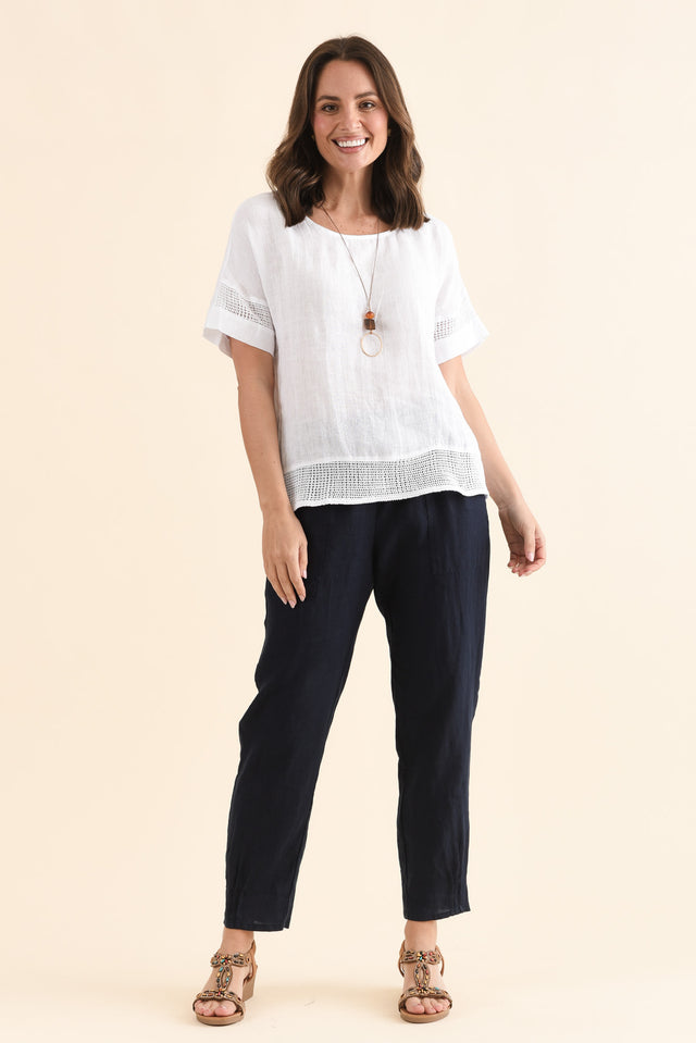 Corinna White Linen Top,Full Body,Brunette model,alt text|model:MJ image 6