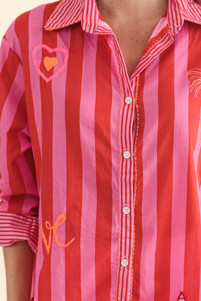 Costina Pink Heart Cotton Embroidered Shirt,Detail,Brunette model,alt text|model:MJ image 5