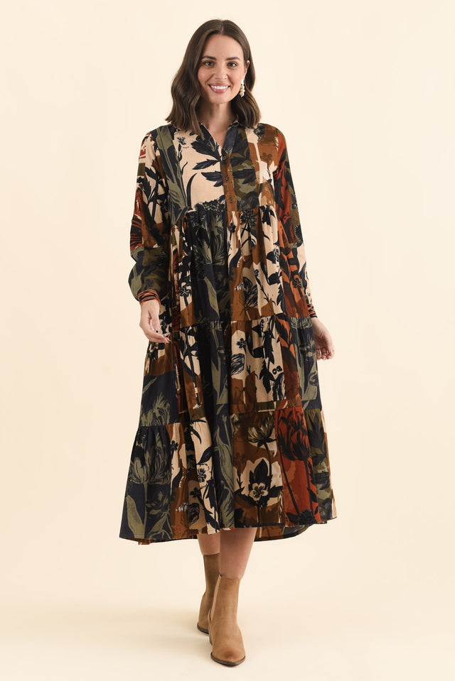 Crowne Orange Floral Cotton Pocket Dress,Brunette model,alt text|model:MJ image 4