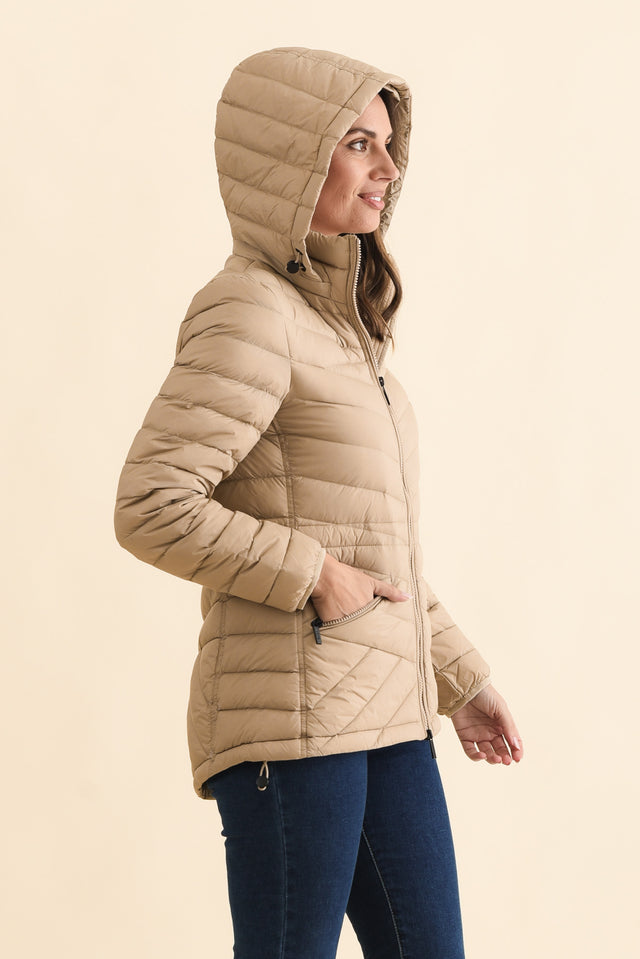Cushla Oat Down Puffer Jacket,Brunette model,alt text|model:MJ image 5