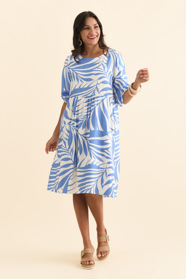 alt text|model:Brontie image 3