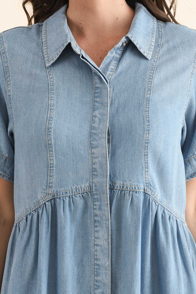 Daley Light Blue Denim Shirt Dress,Detail,Brunette model,alt text|model:MJ image 5