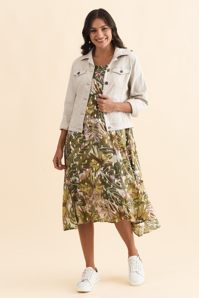 alt text|model:Brontie image 7