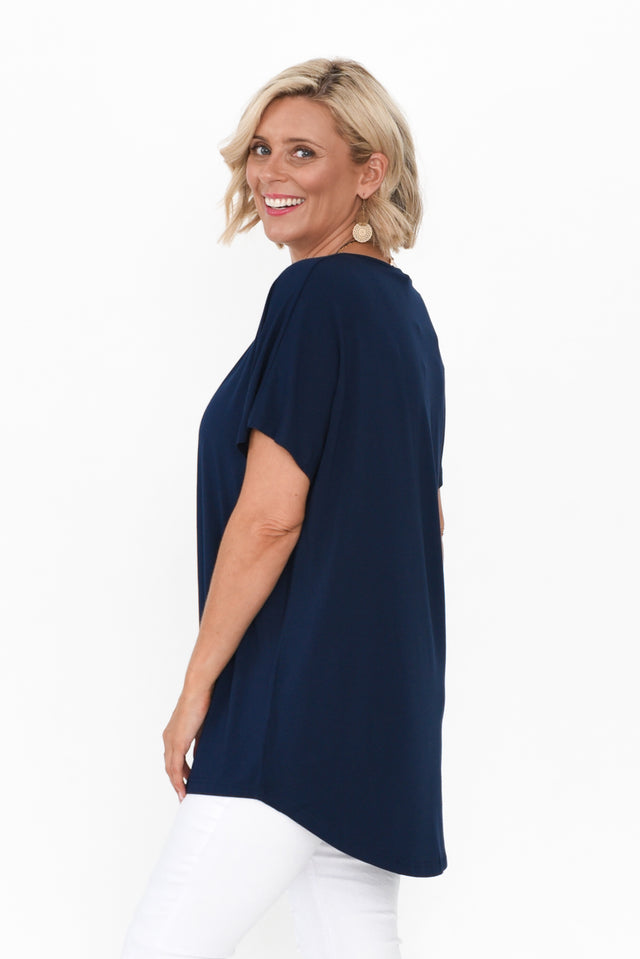 Danya Navy Bamboo Top,alt text|model:Brooke image 4