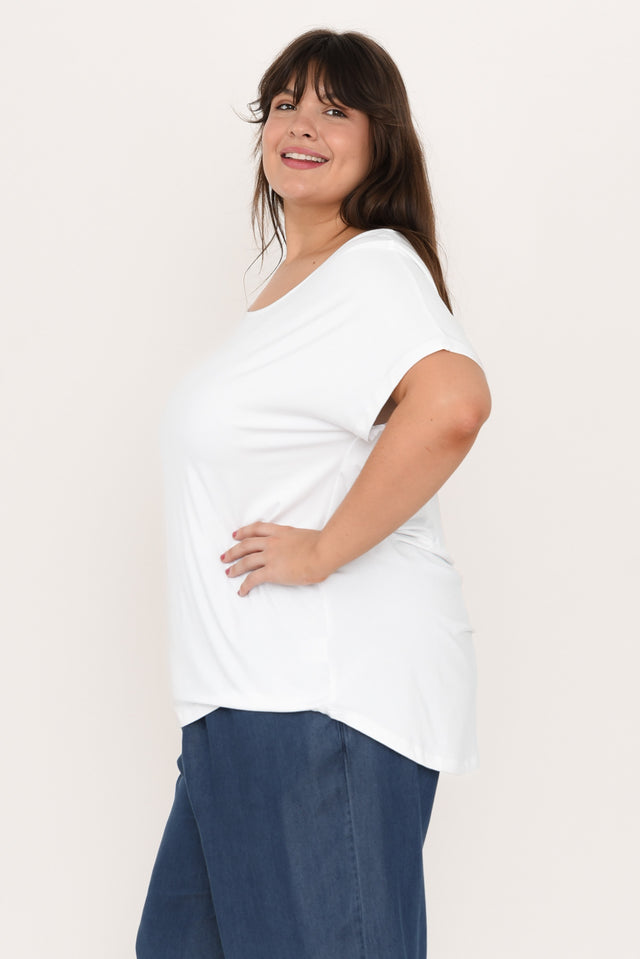 plus-size,curve-tops,alt text|model:Gabby image 7