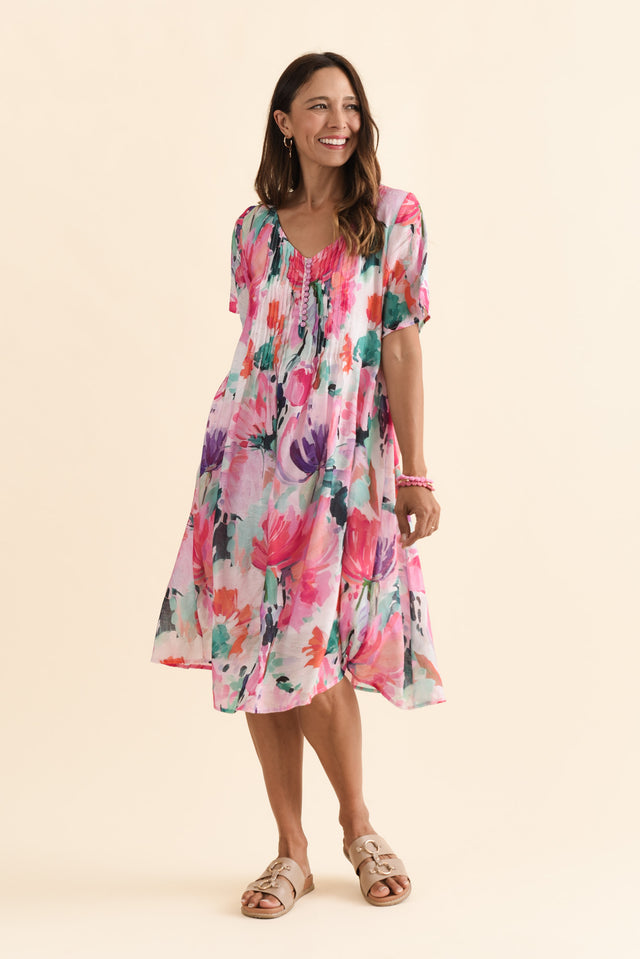 Debbie Pink Floral Pleated Dress,Brunette model,alt text|model:Cara image 4