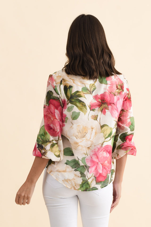 alt text|model:MJ image 5