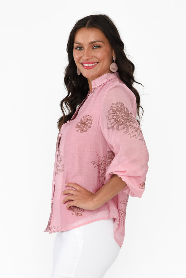 alt text|model:Brontie image 4