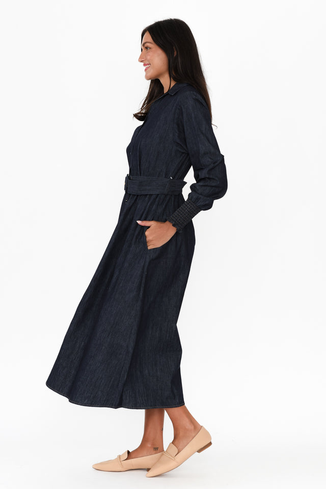 alt text|model:Brontie image 4