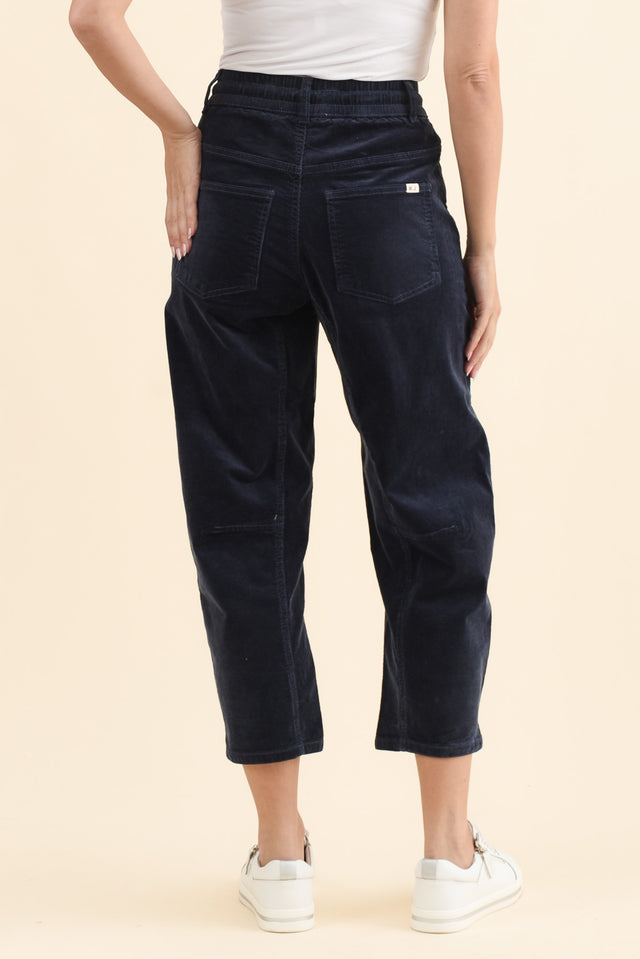 Denny Navy Corduroy Barrel Jeans,Brunette model,alt text|model:MJ image 5