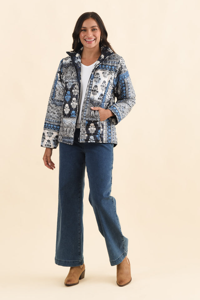 Diego Navy Motif Puffer Jacket,Brunette model,alt text|model:Brontie image 8