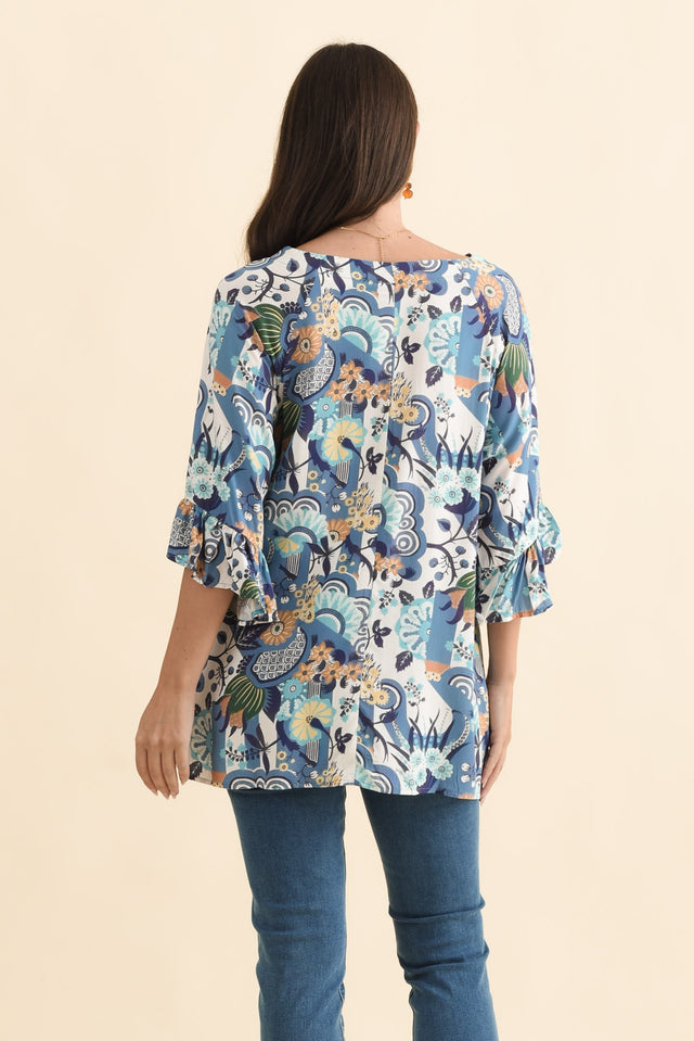 Diona Blue Floral Frill Sleeve Top,Brunette model,alt text|model:MJ image 5