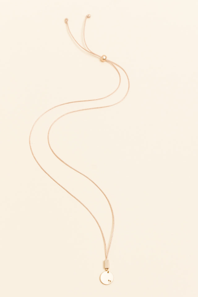 Donna Gold Heart Pendant Necklace image 1