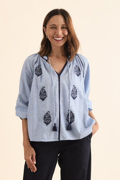 Doppio Blue Flower Cotton Tassel Top