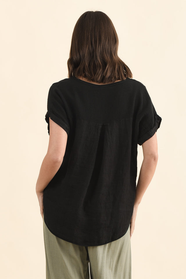 Dorian Black Linen Cotton Top,Brunette model,alt text|model:MJ image 6