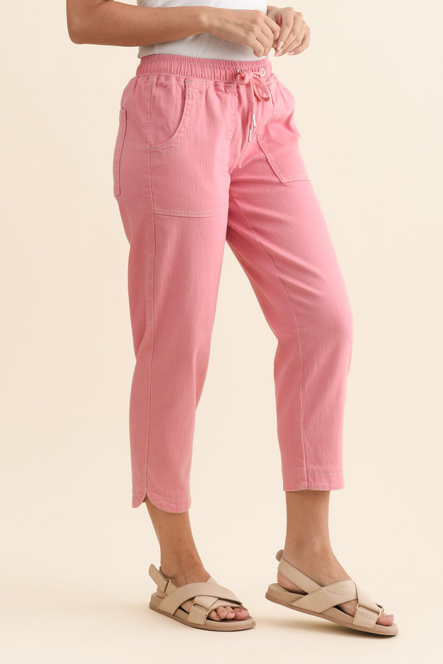 alt text|model:MJ image 4