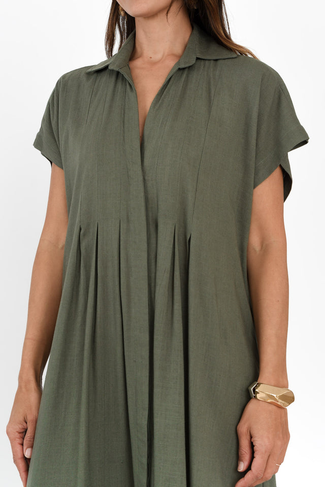 alt text|model:Cara image 5