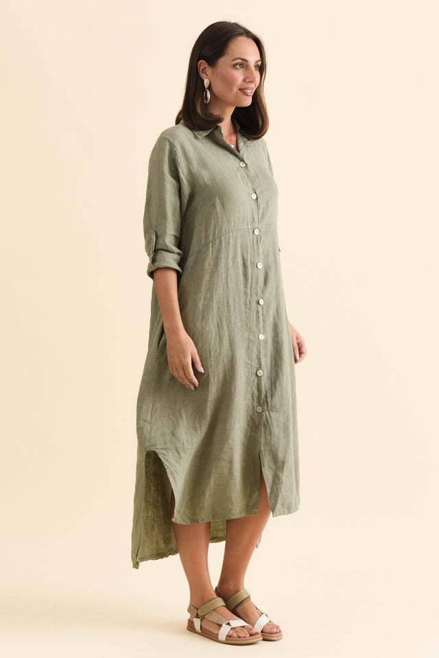 alt text|model:MJ image 3