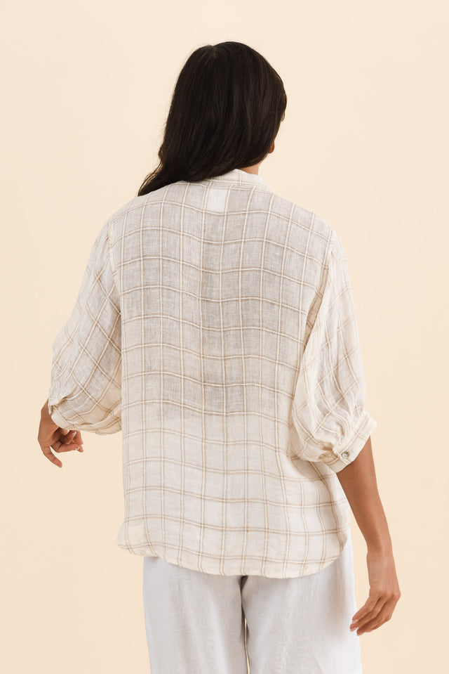 alt text|model:Brontie image 5