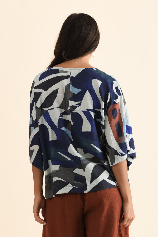 alt text|model:Brontie image 5