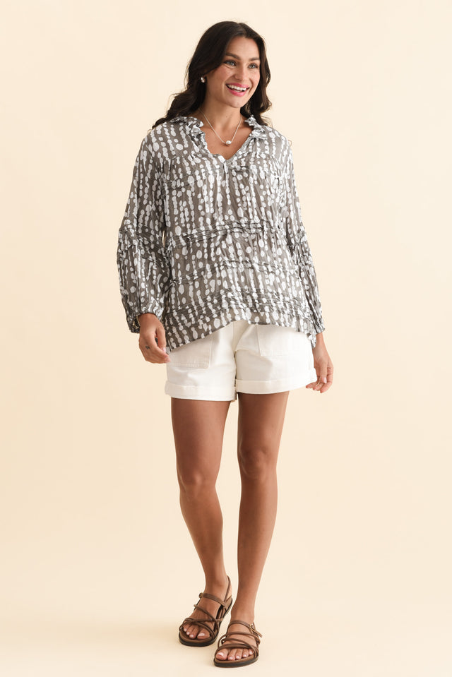 alt text|model:Brontie image 7