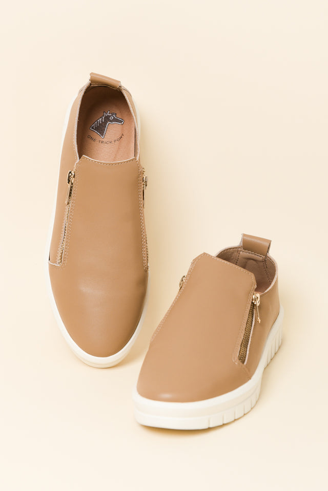 Enjoy Camel Leather Zip Sneaker image 2