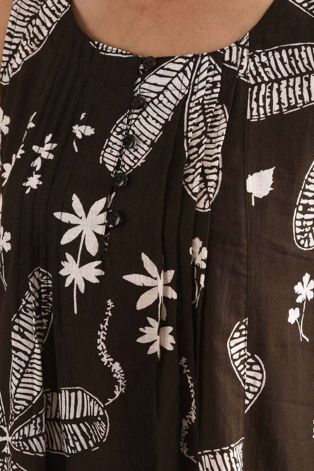 Enya Chocolate Flower Cotton Dress,Detail,Brunette model,alt text|model:Cara image 5