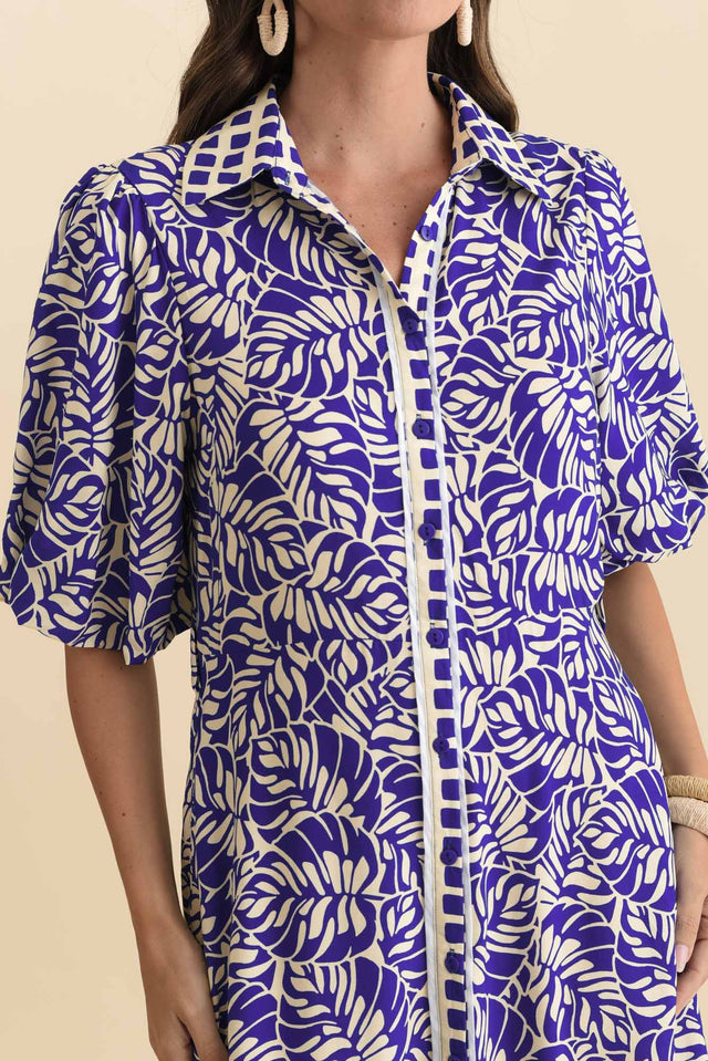 alt text|model:MJ image 7