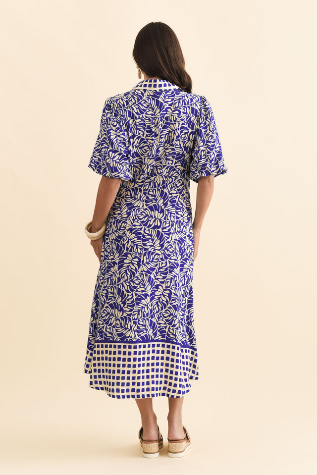 alt text|model:MJ image 6