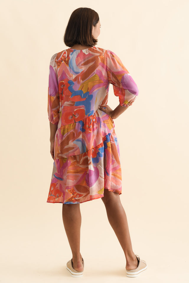 alt text|model:Cara image 5