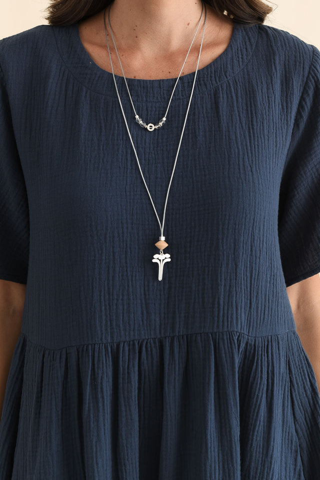 alt text|model:MJ image 5