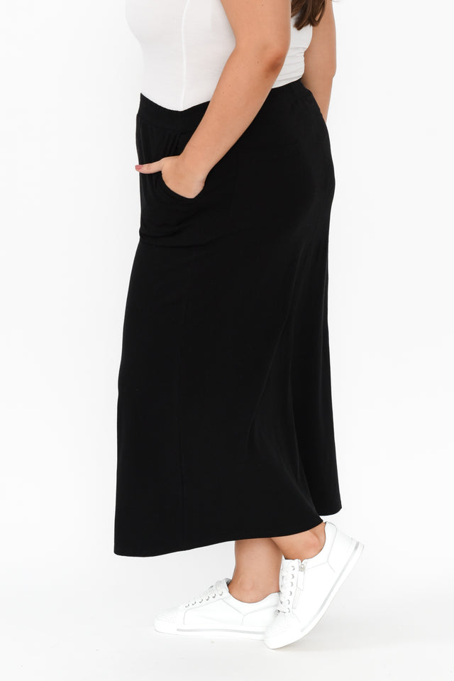 Etta Black Cotton Pocket Skirt,Brunette model,alt text|model:Gabby image 11