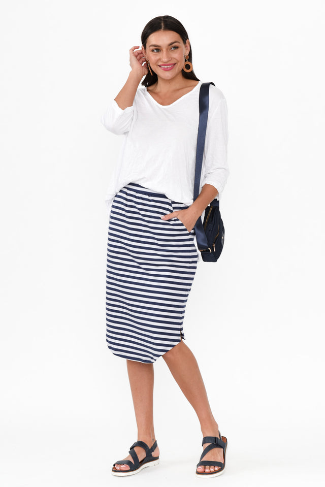 alt text|model:Brontie image 5