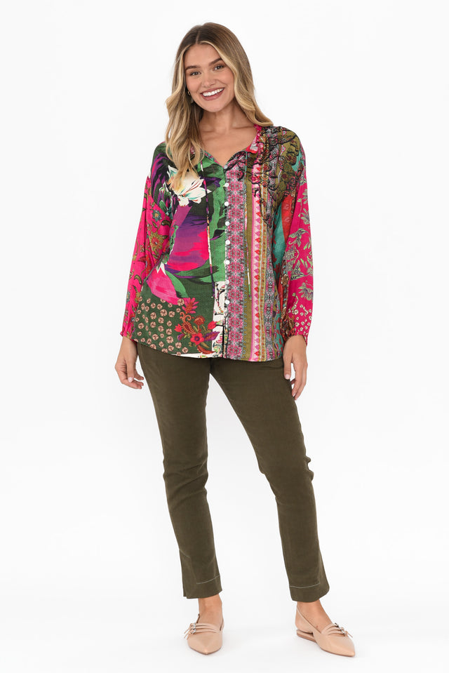 alt text|model:Mollie image 3