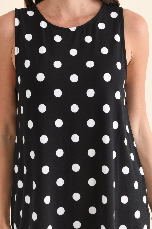 Fantasia Black Spot Bamboo Tunic Top,Detail,Brunette model,alt text|model:MJ image 5