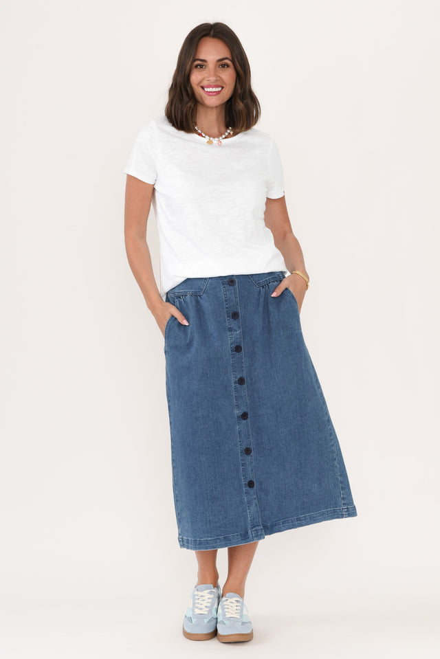 alt text|model:MJ image 7