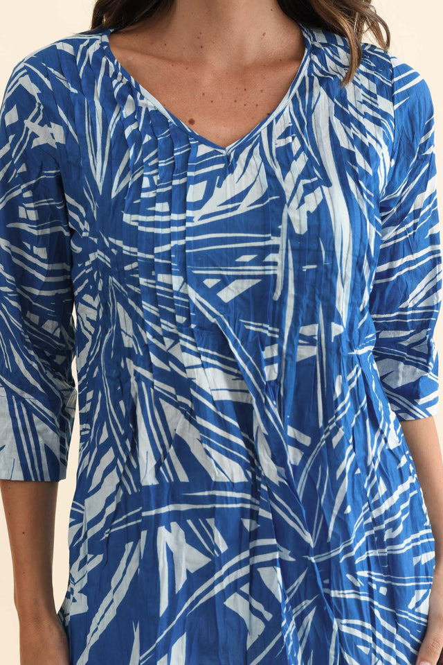 alt text|model:MJ image 6