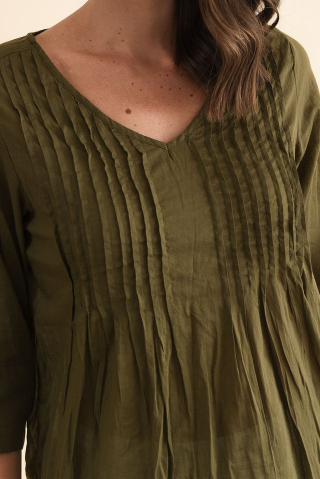 alt text|model:MJ image 6