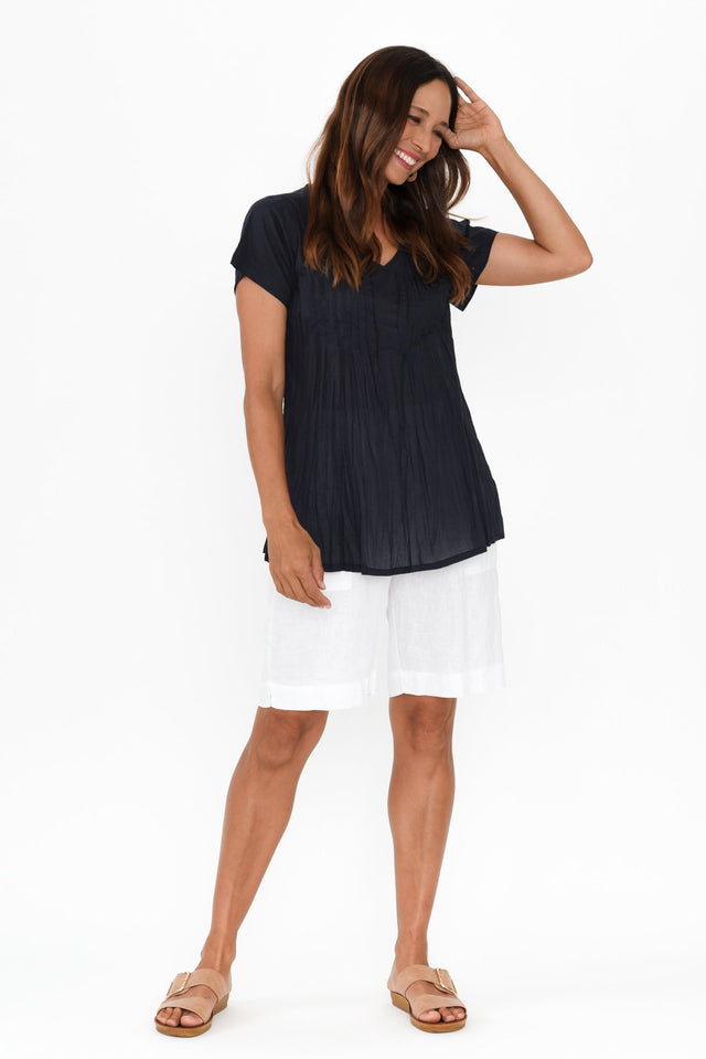 alt text|model:Cara image 7