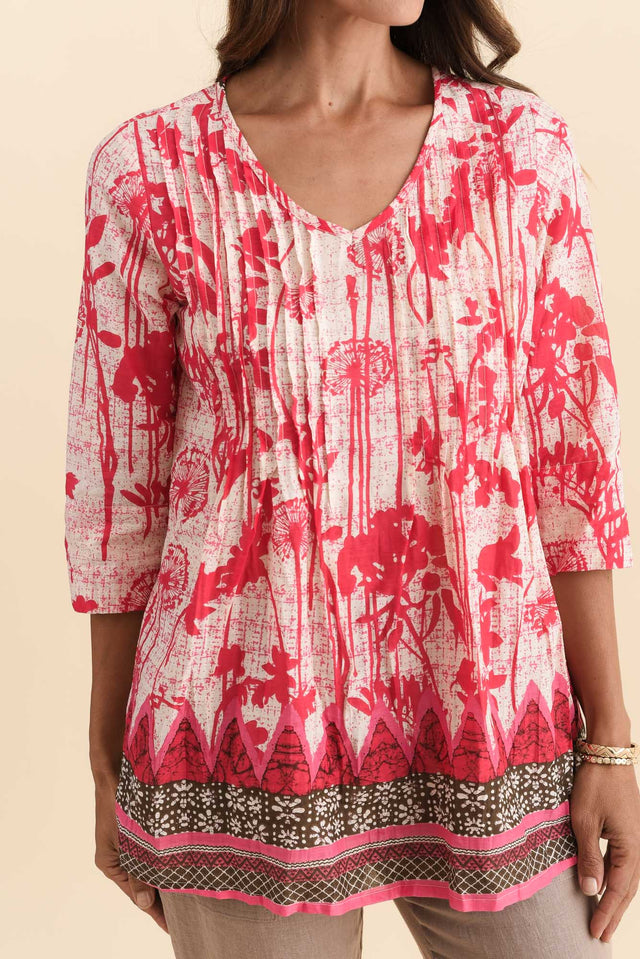 Fia Pink Dandelion Sleeved Crinkle Cotton Top,Brunette model,alt text|model:Cara image 7